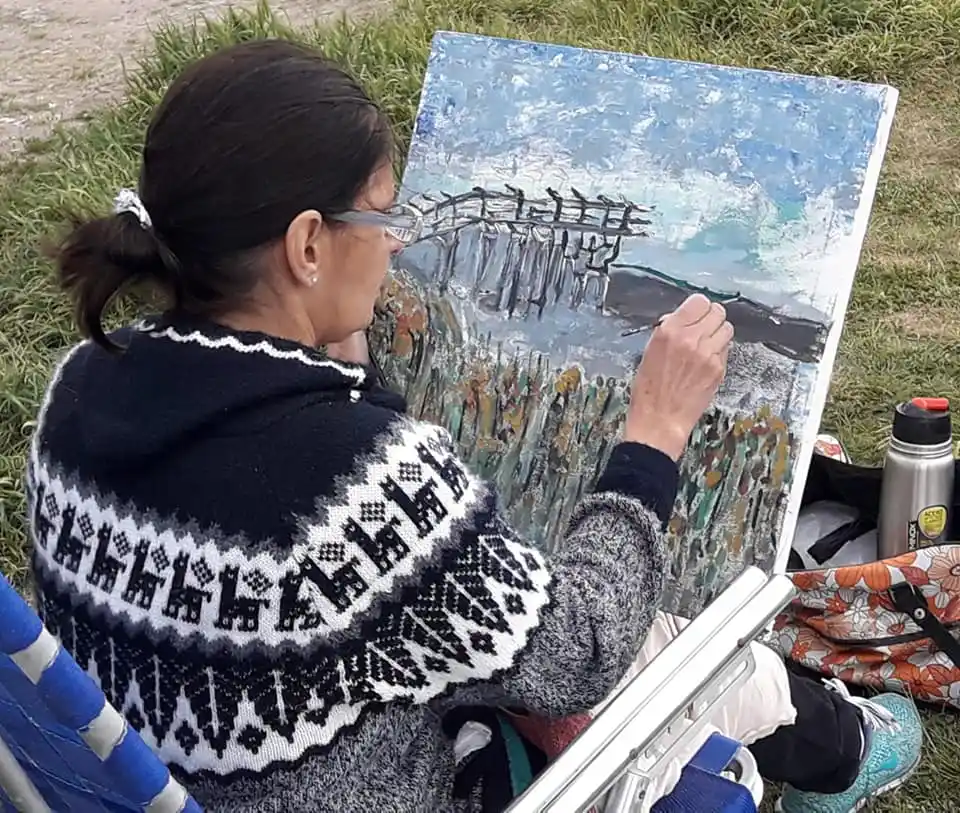 Entregan premios de un concurso de pintura