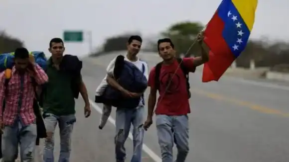 Venezolanos en Colombia reciben un trato desastroso en materia migratoria: LES CUESTA RENOVAR LOS PAPELES