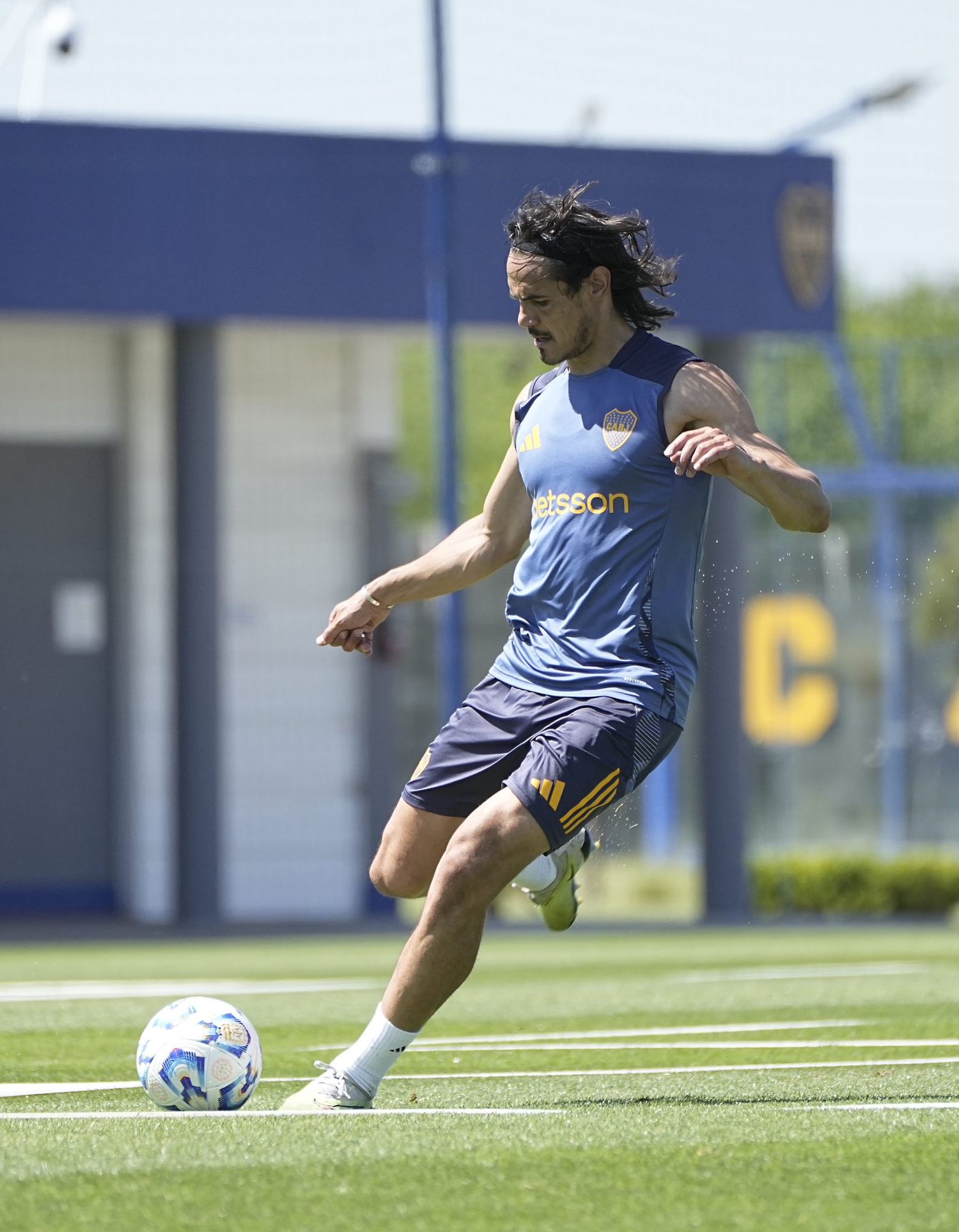 Cavani aportó en el triunfo más reciente de Boca.