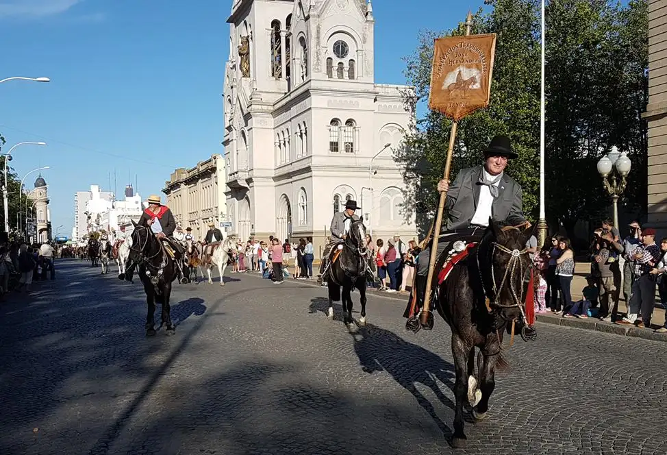 La Agrupación Tradicionalista Criollos  del Tandil celebró 35 años de historia