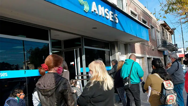Bono de 18.000 pesos: confirmaron el calendario de pagos de la primera cuota