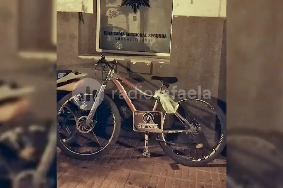 Tras el alerta de un vecino recuperaron una bicicleta robada en Rafaela