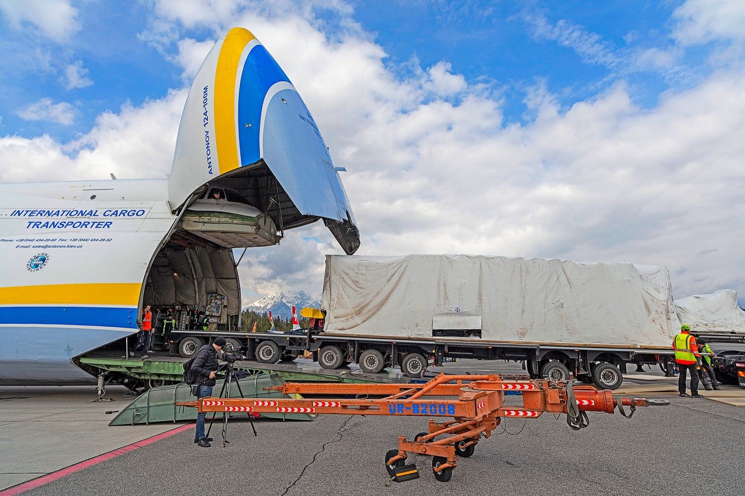 War in Ukraine: despite difficulties, Antonov continues cargo transport operations