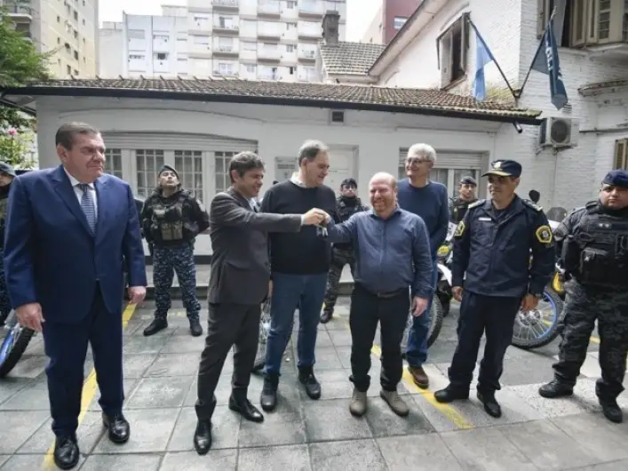 En la Departamental local, Kicillof entregó motos destinadas a los partidos de General Pueyrredon y Mar Chiquita.