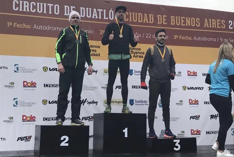 Guido Bonavetti se quedó con el duatlón de Buenos Aires