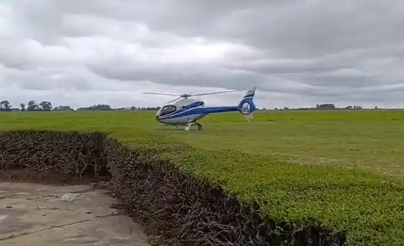 Sturzenegger en Azul: se reunió con empresarios, dejó afuera a PYMEs, no habló con la prensa y se fue en helicóptero