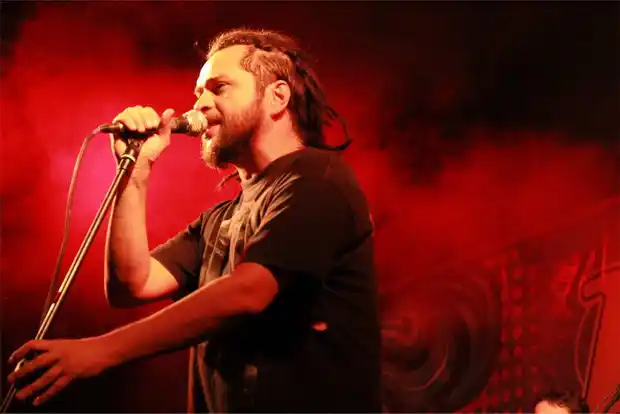 Verano, playa y Riddim en Papaya