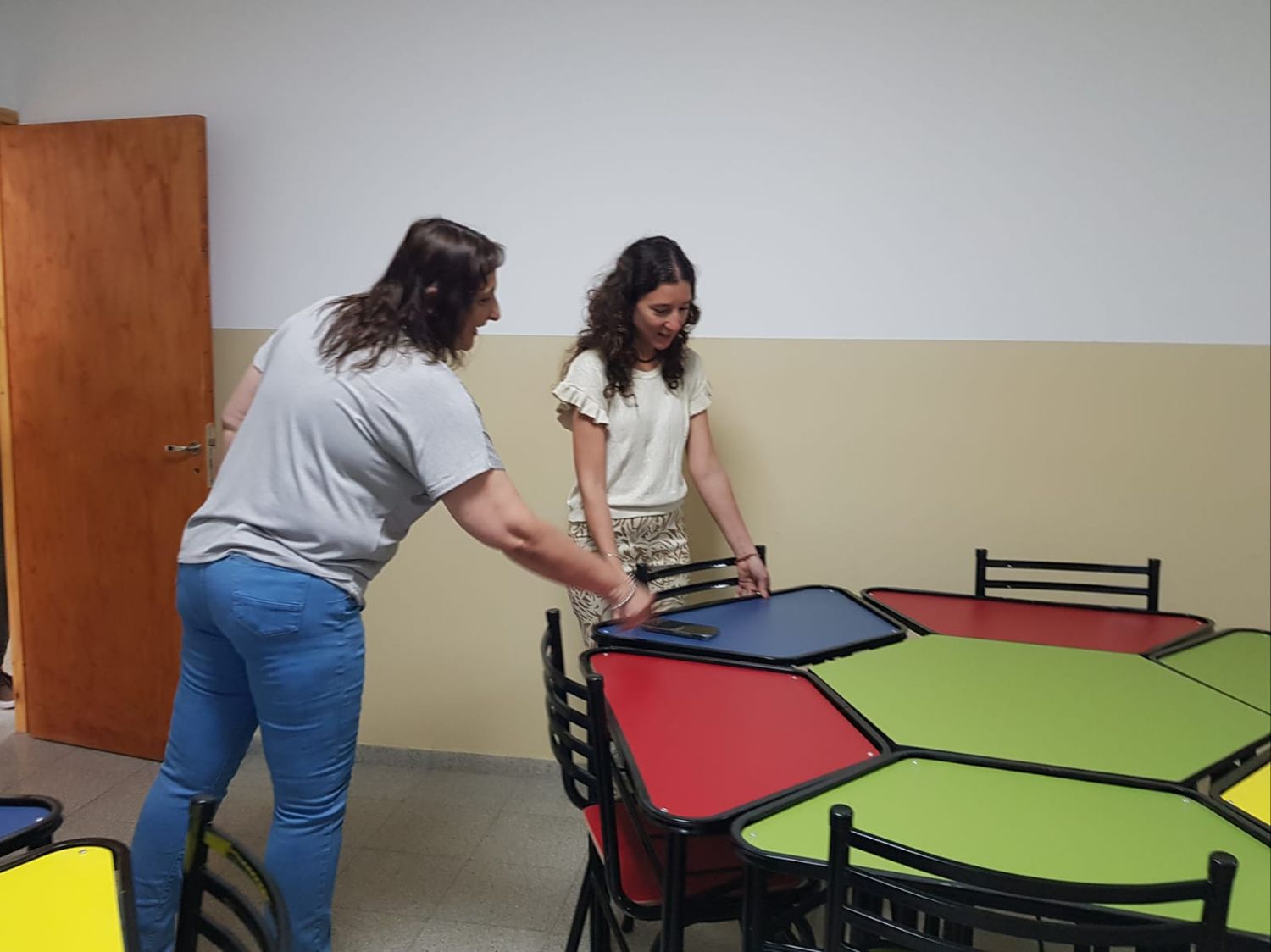 La legisladora recorrió las instalaciones y se interiorizó acerca de este proyecto que desde sus inicios cuenta con el respaldo del intendente Leonel Chiarella y además fue acompañado por el entonces senador Lisandro Enrico.