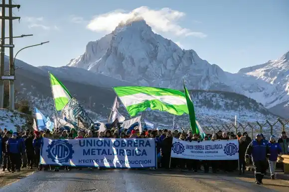 Patagonia argentina en pie de guerra contra medida de Milei que amenaza su industria
