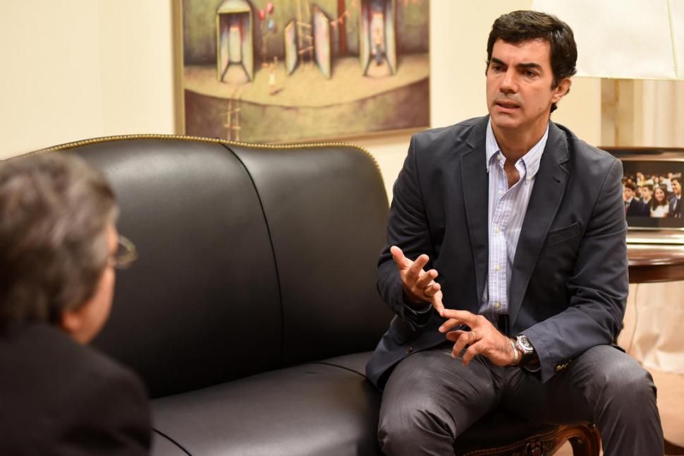 Urtubey: "Necesitamos previsibilidad en tarifas y servicios públicos"