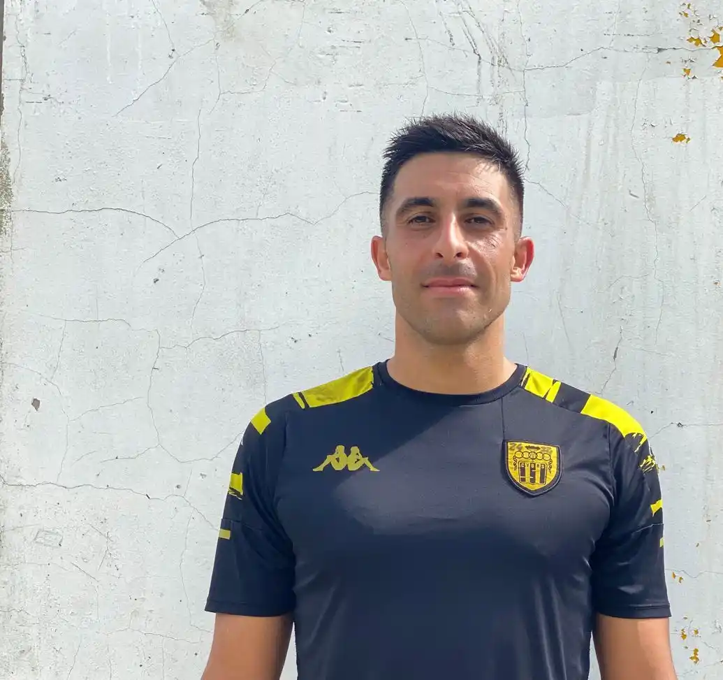 Agustín Jara, otra vez con la aurinegra.