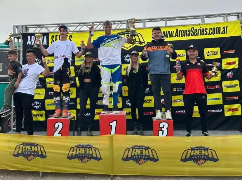 Arena Series: Nicolás Della Penna fue primero en la categoría limitada 250