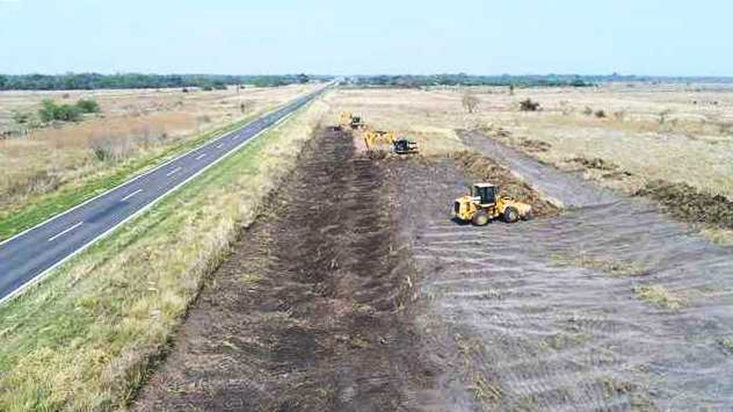 “Son más de 50 obras de financiamiento 
nacional paralizadas en la provincia”, dijo Malich