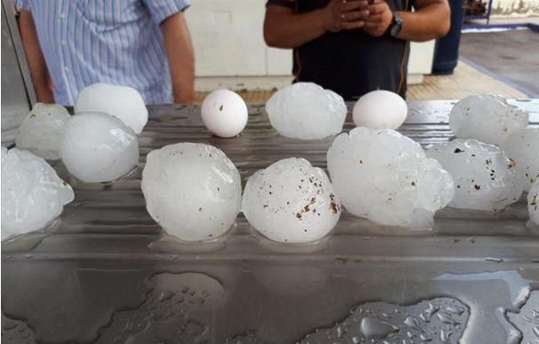 Pequeña localidad española arrasada por granizo gigante