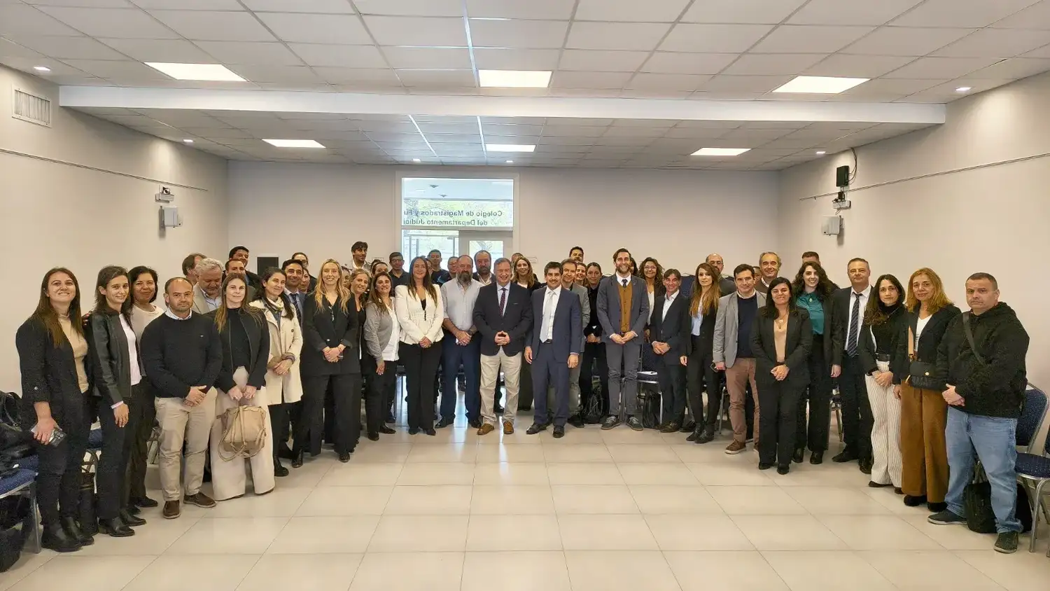 El encuentro se realizó el martes en la sede del Colegio de Magistrados y Funcionarios del Departamento Judicial Azul.