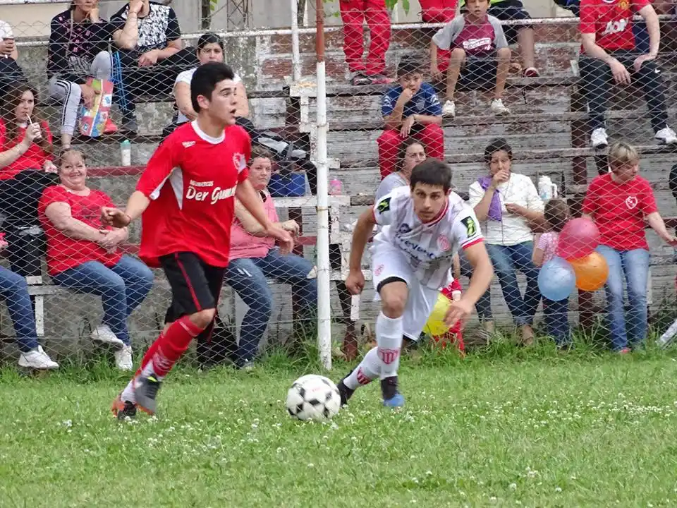 Sarmiento empató ante el puntero Atlético Litoral