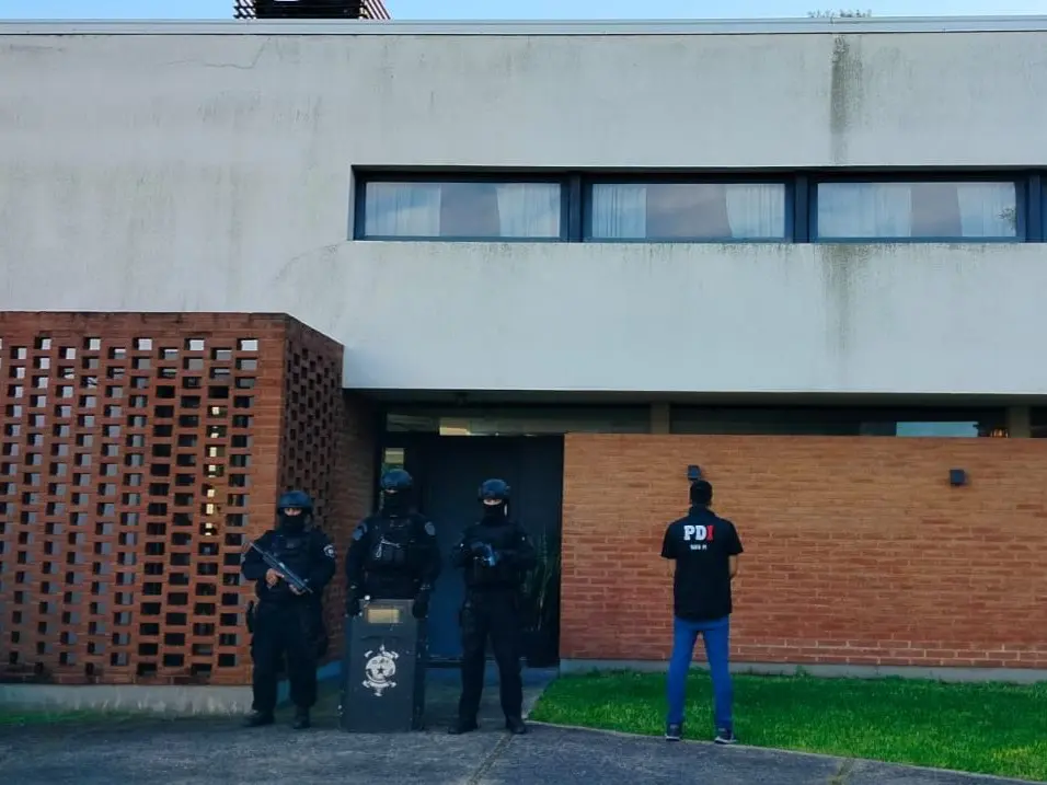 un hombre que promovía el juego ilegal en línea fue detenido en Santo Tomé