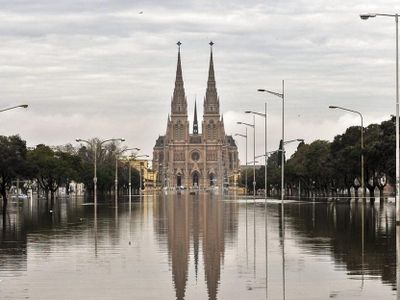 Buenos Aires: décadas perdidas bajo el peronismo