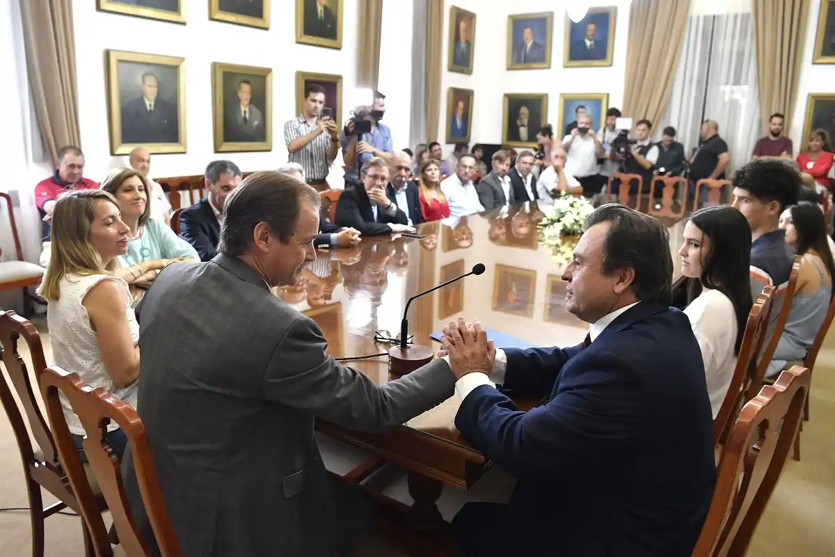 El Gobernador relanzará con Nación una nueva política de viviendas