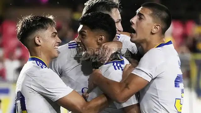 El Xeneize disputará el último partido tras vencer a Colo Colo y Universidad de Chile en sendos amistosos desarrollados en el estadio de Estudiantes de La Plata. Los de Battaglia se medirán con San Lorenzo, Independiente o Talleres.