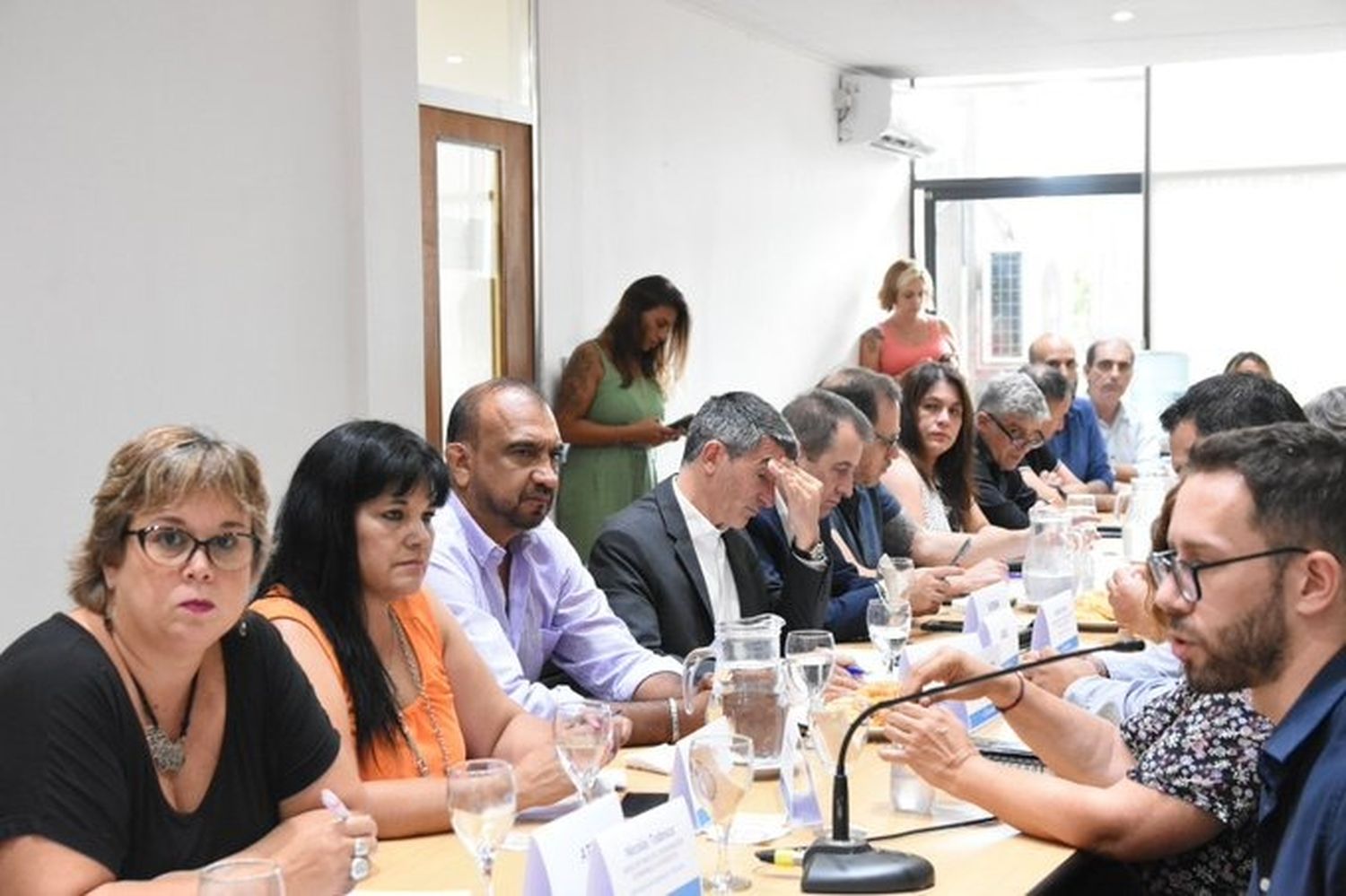 Paritarias 2023: Los Estatales se fueron con las manos vacías y tendrán que esperar hasta el lunes