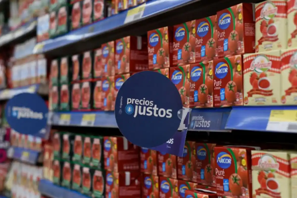 La medida se tomó en respuesta a las remarcaciones de precios en productos de consumo masivo después de la devaluación del dólar oficial y el aumento de las tasas financieras y del mercado libre a partir del 14 de agosto.