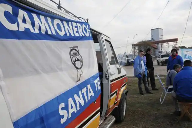 Camioneros de Santa Fe quiere “un gremio más federal”