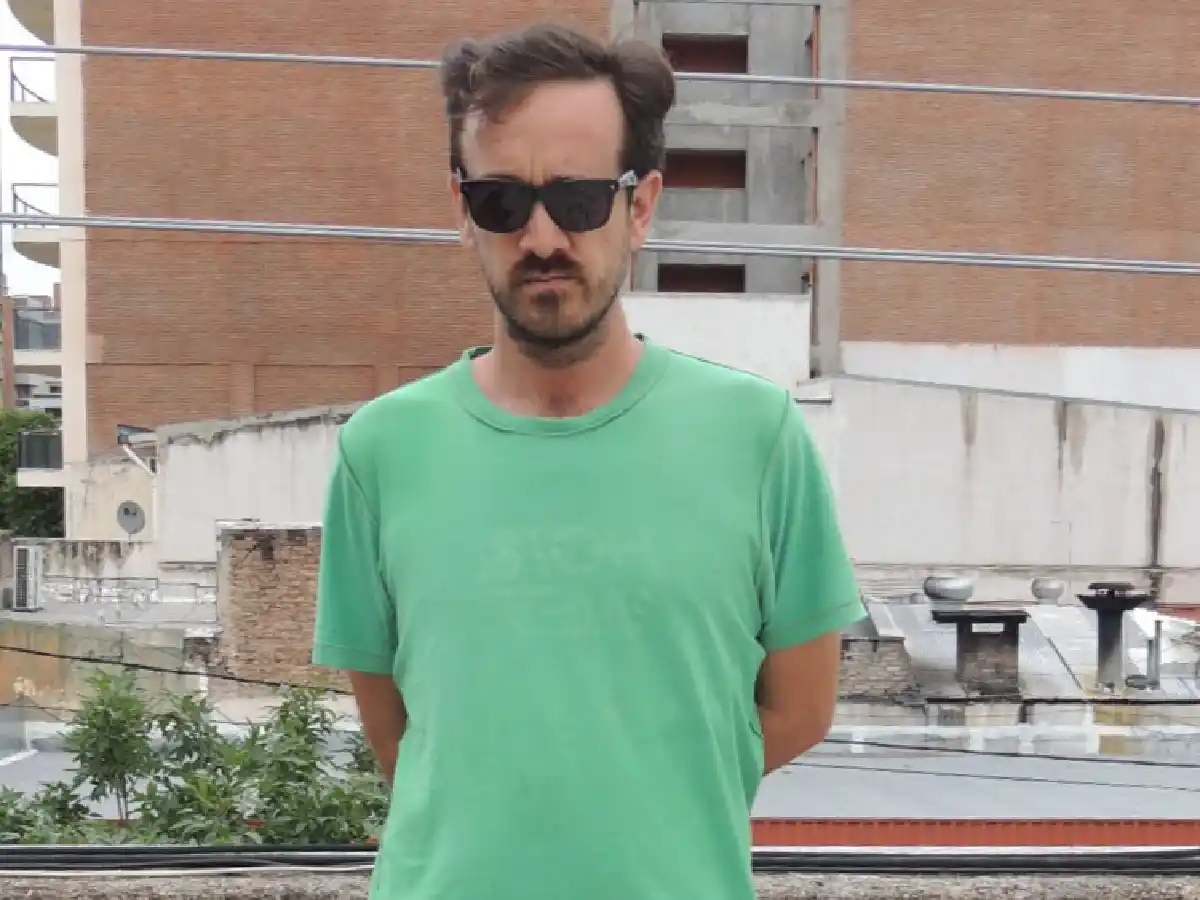 Lamberti: "La realidad no es monolítica,  segura ni blanquecina, sino más bien porosa y extraña"