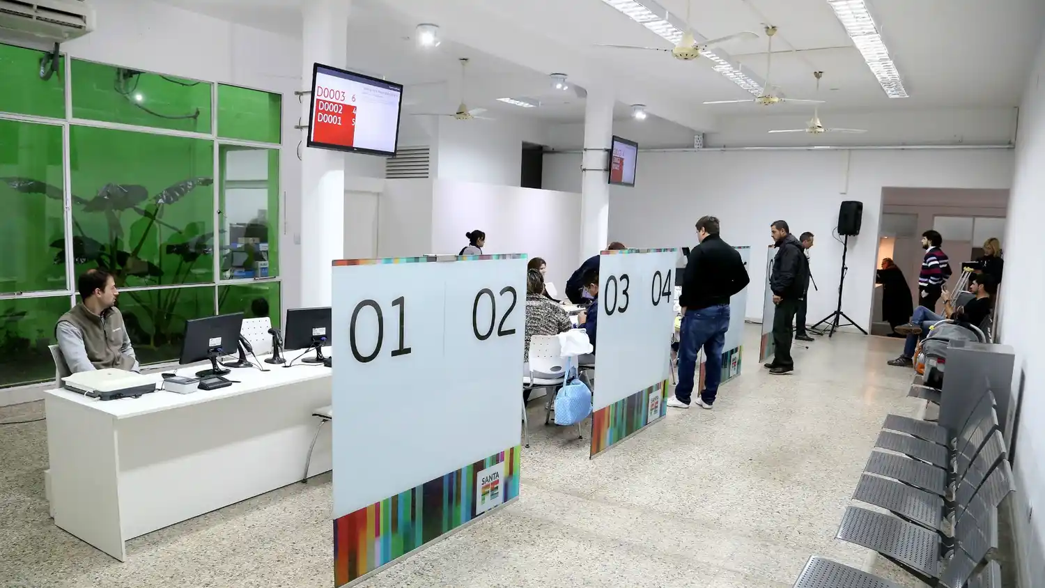 Ya está disponible el DNI “exprés”