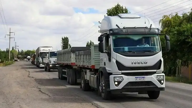 Camiones con sobrepeso: la Provincia endurece los controles y apunta primero a las rutas 11, 39 y 131