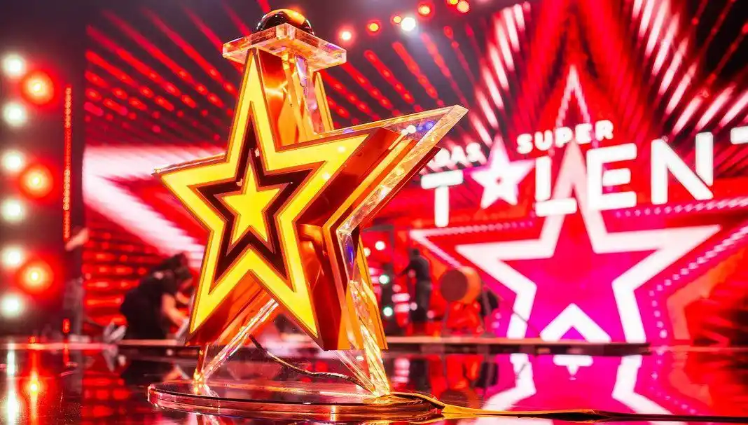 ¡INCREÍBLE! La insólita concursante que tocó flauta con su vagina en un reality (video)