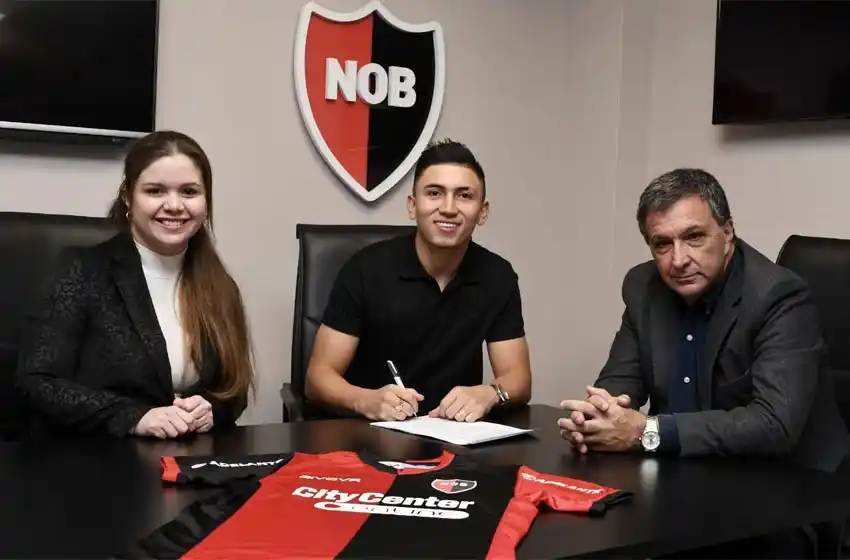 Se abrió el mercado de pases leproso: Fabián Ángel es nuevo jugador de Newells