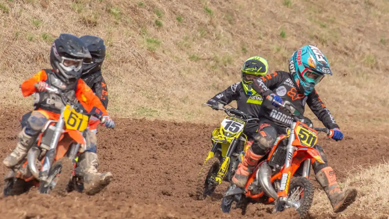 Pilotos gualeyos brillaron en la 5ª fecha del Santafesino de Motocross en Esperanza