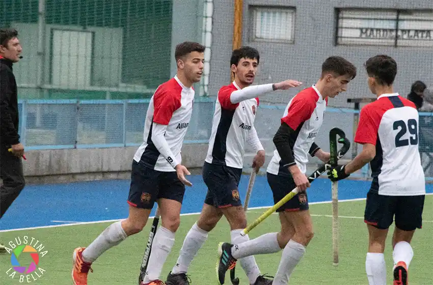 MDQ 06 es líder en el oficial masculino de Hockey