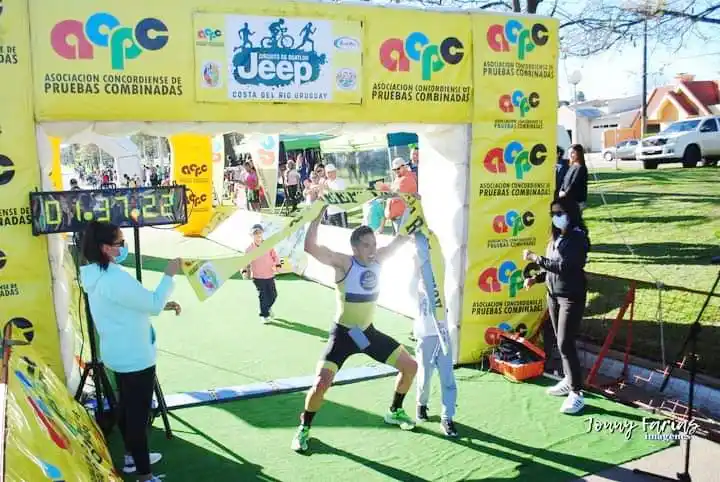 Ricagno y Valenzuela  los ganadores  en San Salvador