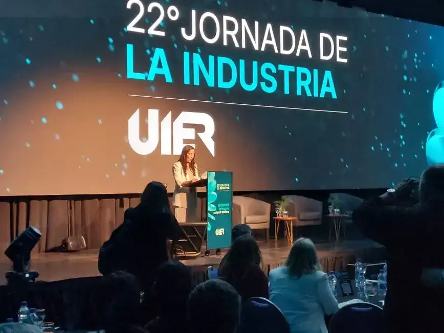 presidenta de la UIER, Celeste Valenti