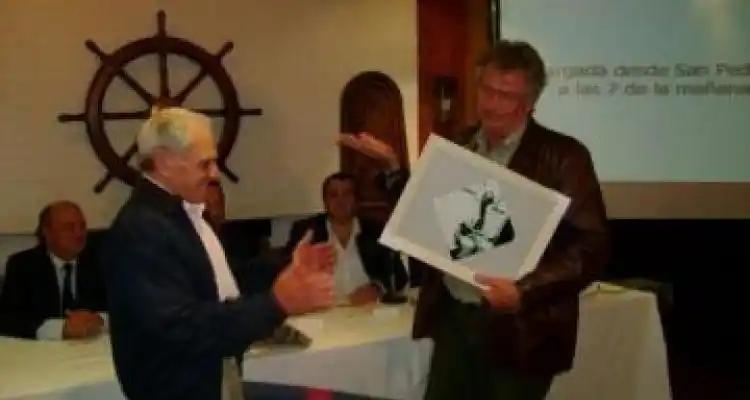 Presentaron “La Regata”