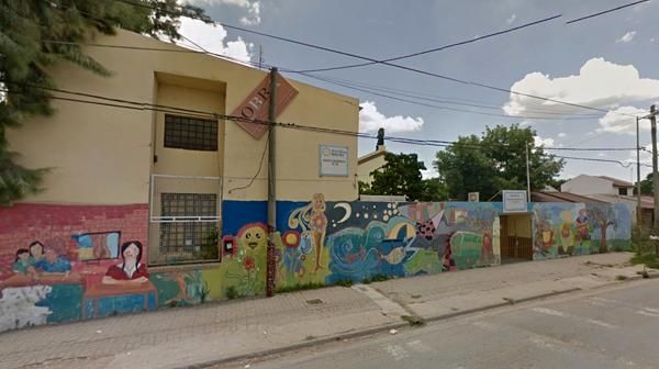 Impulsan una ley para meter presos a los padres que golpeen a docentes