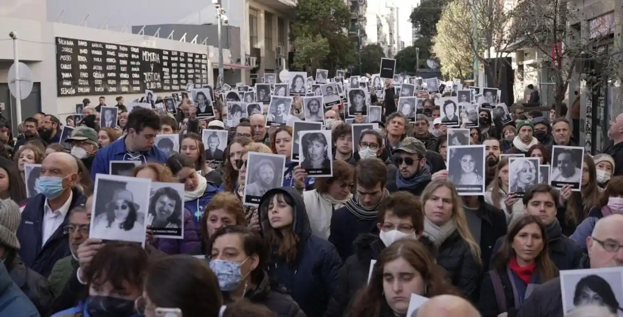 El reclamo de justicia se hizo sentir en el acto homenaje por el atentado a la AMIA