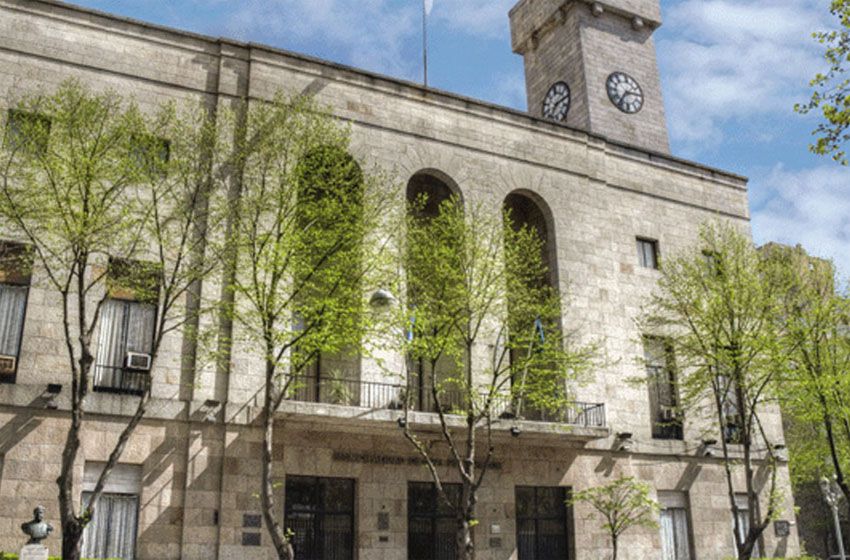 Los trabajadores municipales adherirán al paro general del lunes