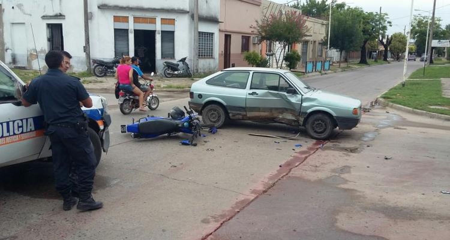 Hombre herido tras accidente de tránsito