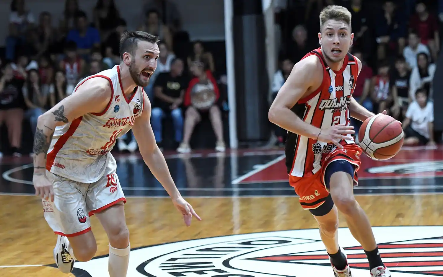Julián Ruiz en el partido ante Ameghino. (Foto: Prensa Quilmes)