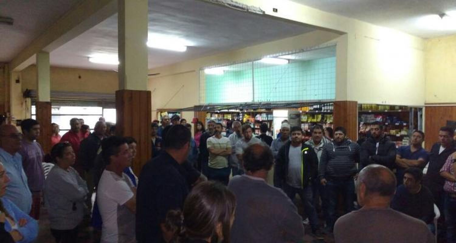 Paro municipal: Sindicatos aseguran que es alto el acatamiento, aunque sólo entre el personal efectivo