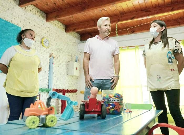 �SNecesitamos saber cuál es el estado de situación de la  educación⬝, lanzó Frigerio