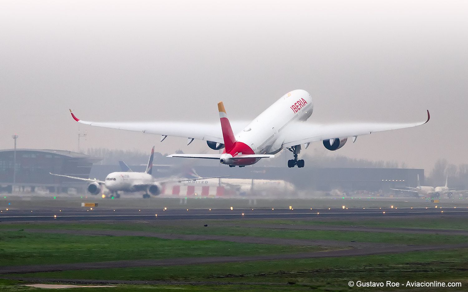 Iberia will operate 126 weekly flights to the United States by summer 2024