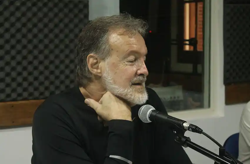 Rafael Bielsa: «El presente de Newell’s es lamentable»