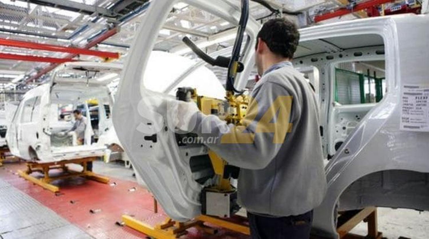 La actividad económica cayó 1,2% en abril