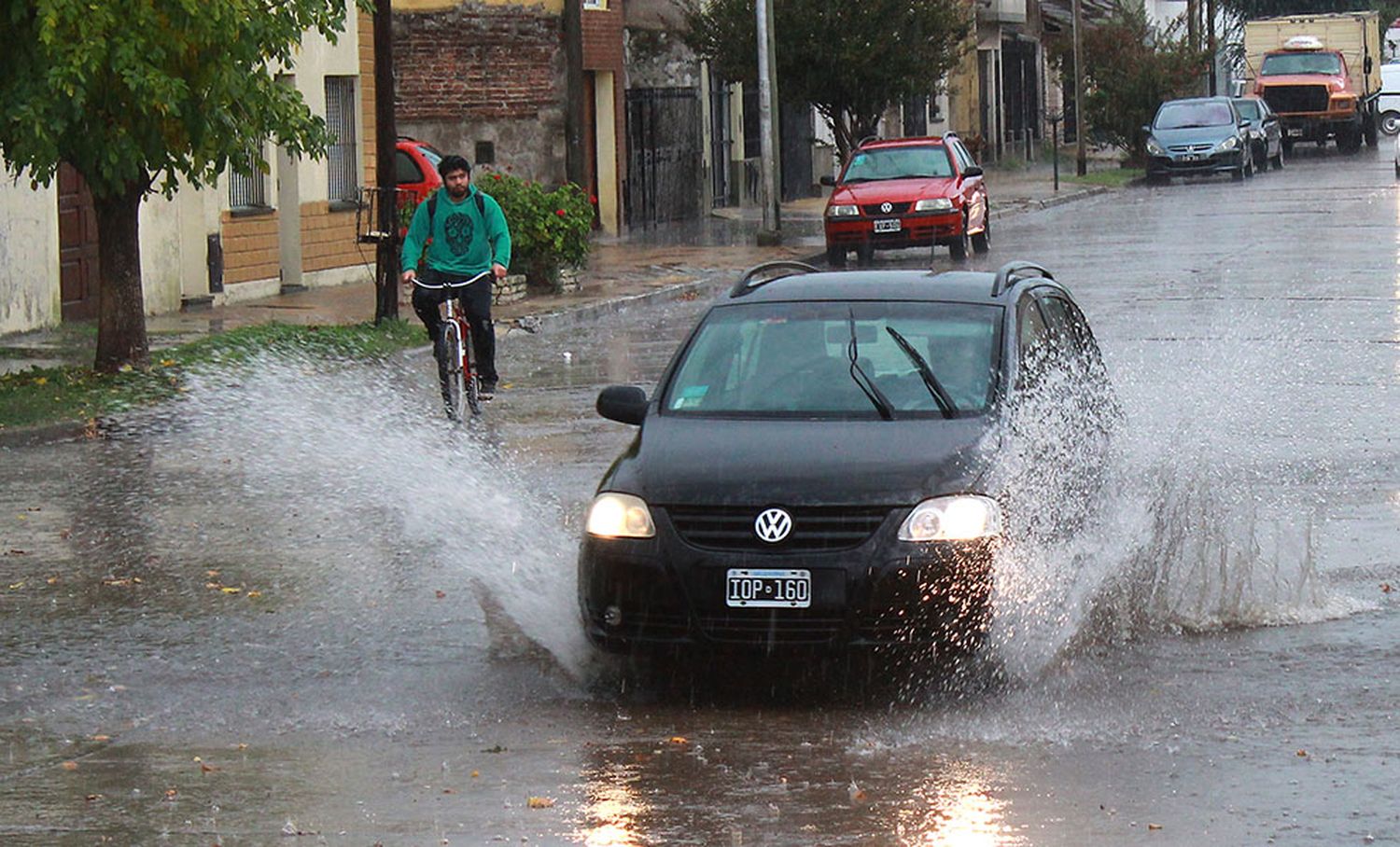 Tormentas y vientos fuertes para este domingo en Necochea y la zona