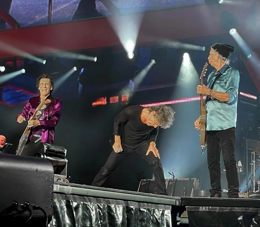 Mirá cómo fue la vuelta de Los Rolling Stones con el recuerdo de Charlie Watts