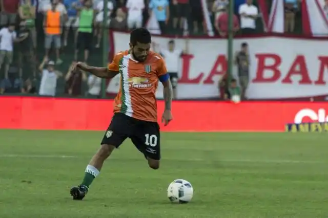 Un pacto que pisa los derechos de los futbolistas